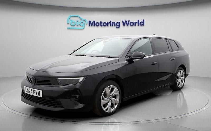 Used Vauxhall Astra 131 HP (96 kW) 2025 Estate