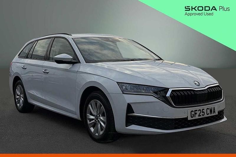 Used Skoda Octavia SE Technology 150 HP (110 kW) 2025 White Estate