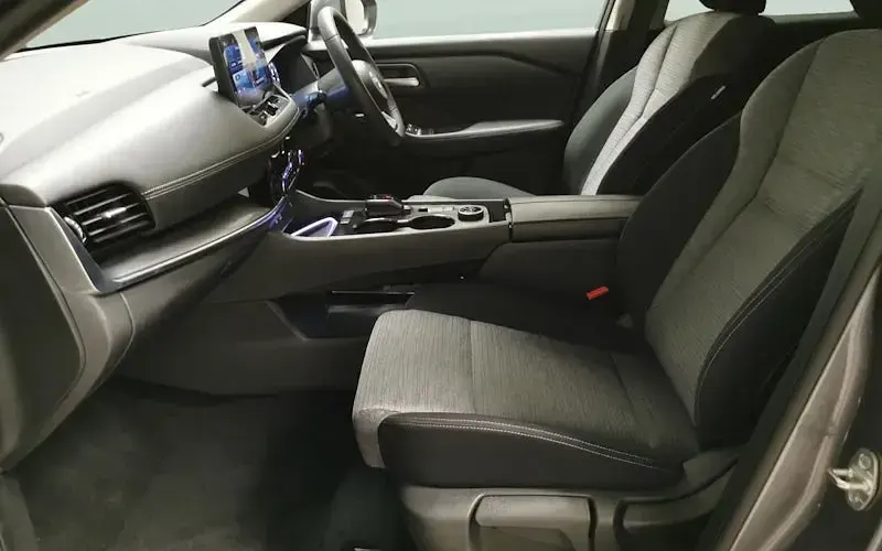 Used Nissan X-Trail N-Connecta 213 HP (156 kW) 2026 SUV