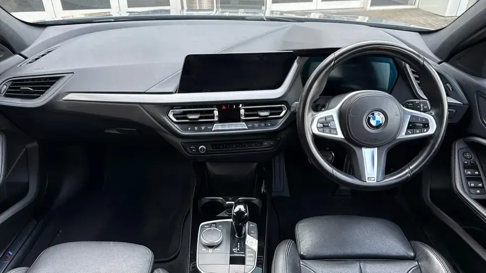 Used BMW 118 M Sport 134 HP (98 kW) 2021 Grey Hatchback