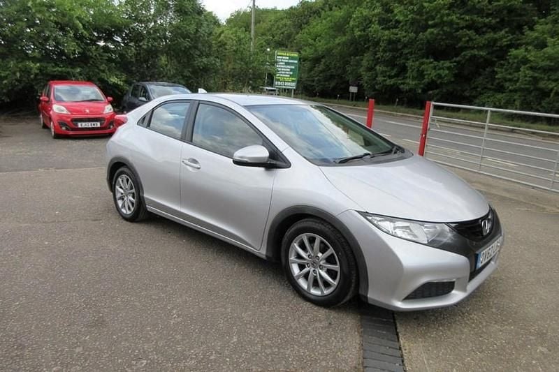 Used Honda Civic SE 2012 Silver Hatchback