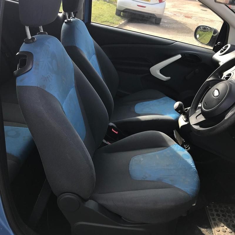 Używany Ford Ka Studio 69 KM (50 kW) 2009 Niebieski Hatchback
