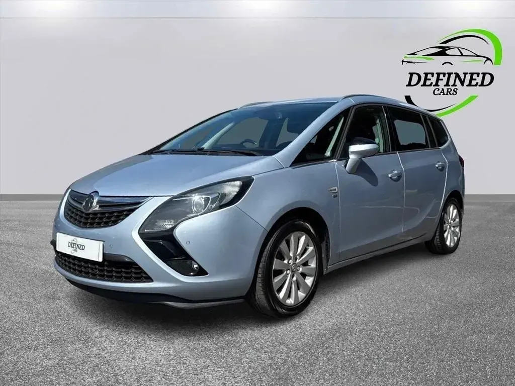 Used Vauxhall Zafira 140 HP (102 kW) 2015 Silver MPV