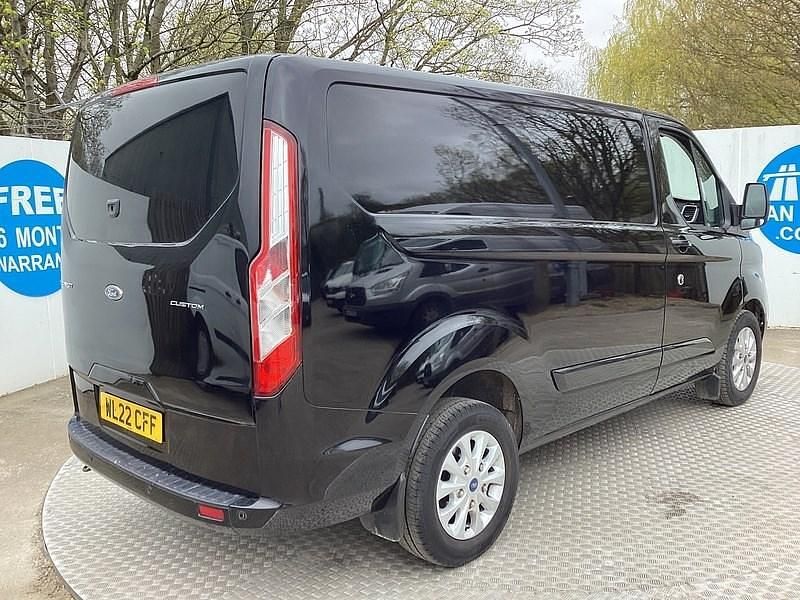Used Ford Transit Custom Limited 130 HP (95 kW) 2022 Black Van