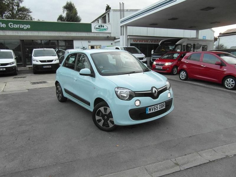 Used Renault Twingo Play 70 HP (51 kW) 2015 Blue Hatchback