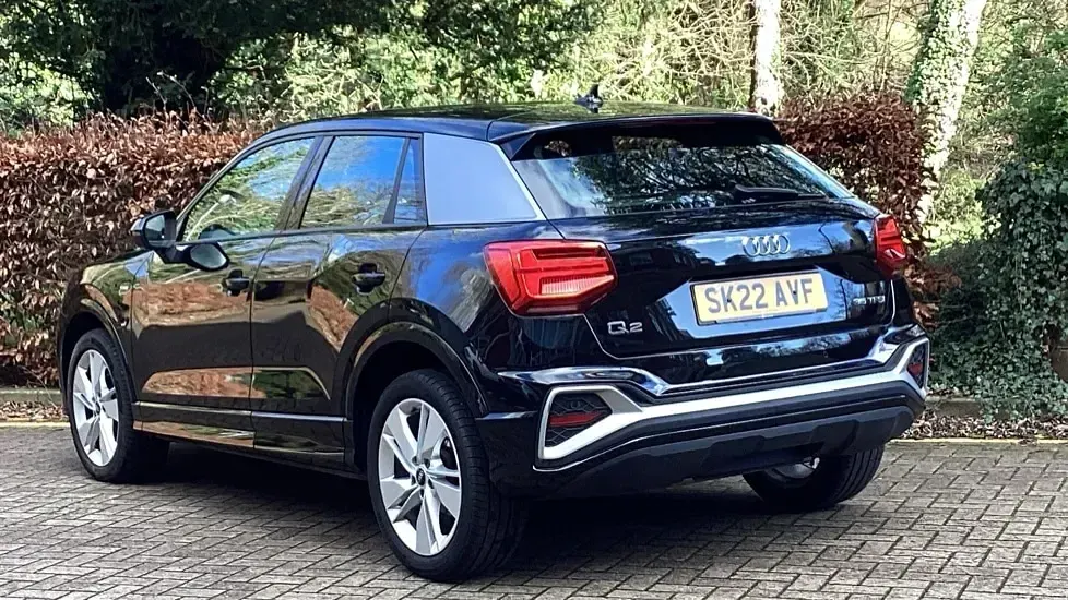 Used Audi Q2 S-Line 147 HP (108 kW) 2022 Black SUV