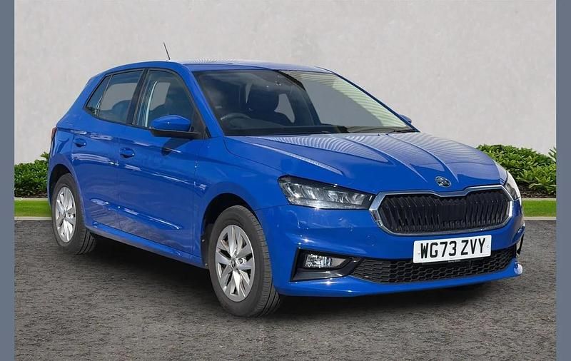 Used Skoda Fabia Comfort 108 HP (79 kW) 2024 Blue Hatchback