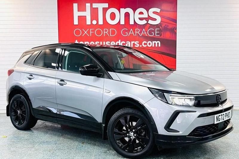 Used Vauxhall Grandland X GS Line 130 HP (95 kW) 2023 Grey SUV