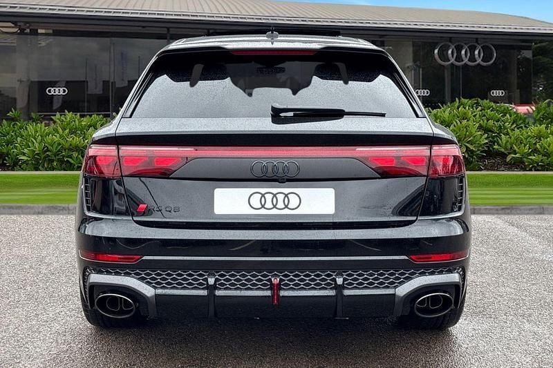 New Audi RS Q8 Performance 631 HP (464 kW) 2026 Black SUV