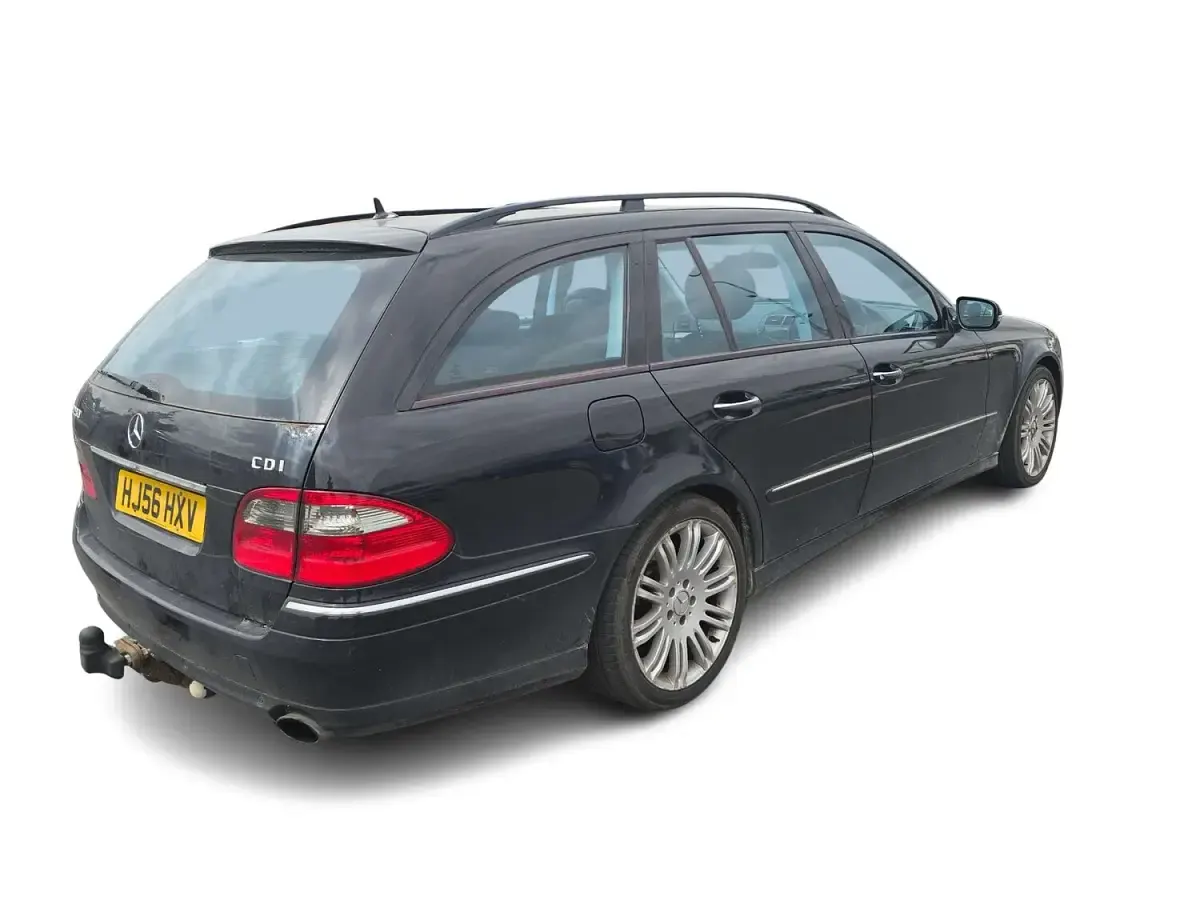 Used Mercedes E280 2006 Black Estate