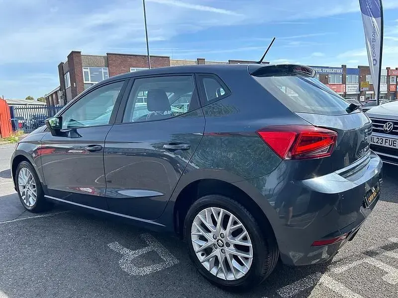 Used Seat Ibiza SE Technology 80 HP (58 kW) 2019 Grey Hatchback