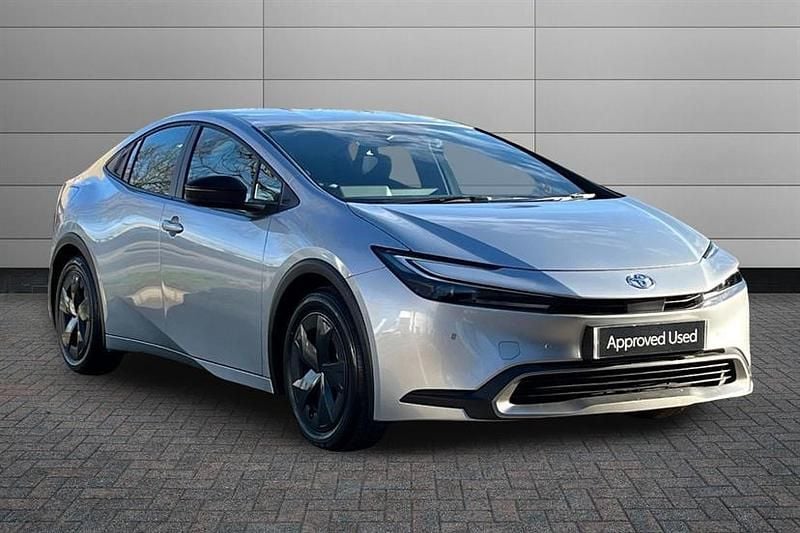 Silver New 2025 Toyota Prius Design Hatchback | £31,495 (Super price) - Image 1/4