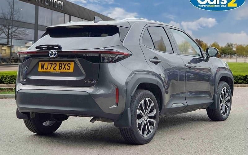 Used Toyota Yaris Hybrid Design 116 HP (85 kW) 2026 Estate