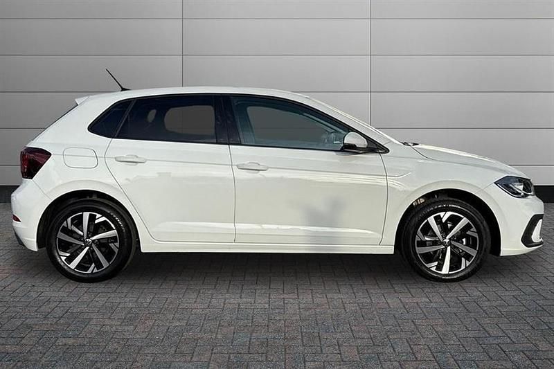 New VW Polo Match 95 HP (69 kW) 2025 Pure white Hatchback
