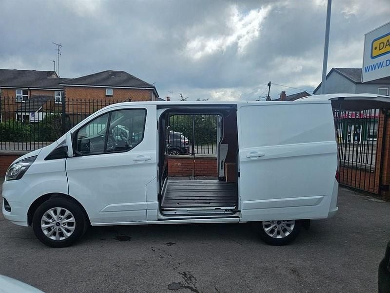 White Used 2022 Ford Transit Custom Limited Van | £13,990 (Super price) - Image 1/4