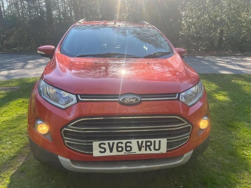 Used Ford Ecosport Titanium 112 HP (82 kW) 2016 Red SUV