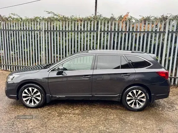 Used Subaru Outback Premium 150 HP (110 kW) 2017 Grey Estate