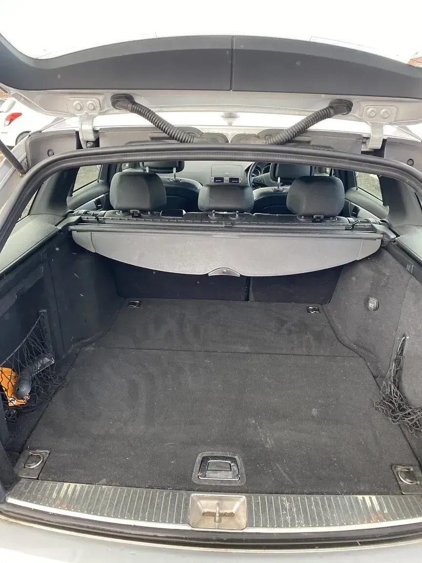 Used Mercedes C250 2011 Silver Estate