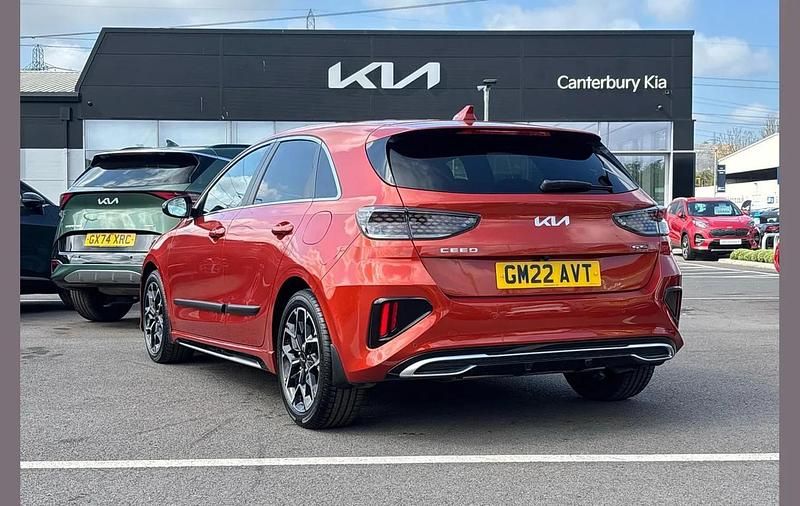 Used Kia Ceed GT-Line 158 HP (116 kW) 2022 Orange Hatchback