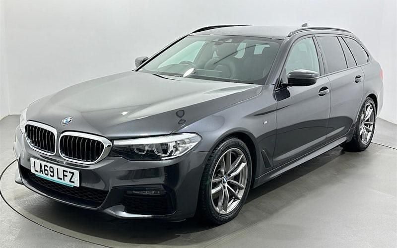 Used BMW 520 M Sport 190 HP (139 kW) 2019 Grey Estate