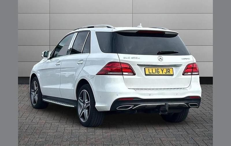 Used Mercedes GLE250 AMG Line Premium 200 HP (147 kW) 2016 White SUV