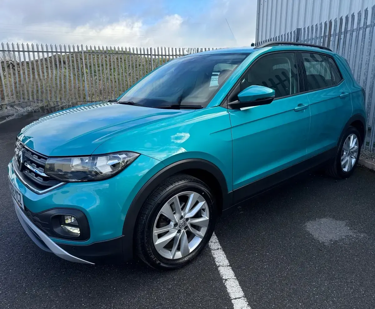 Used VW T-Cross SE 115 HP (84 kW) 2019 Turquoise SUV