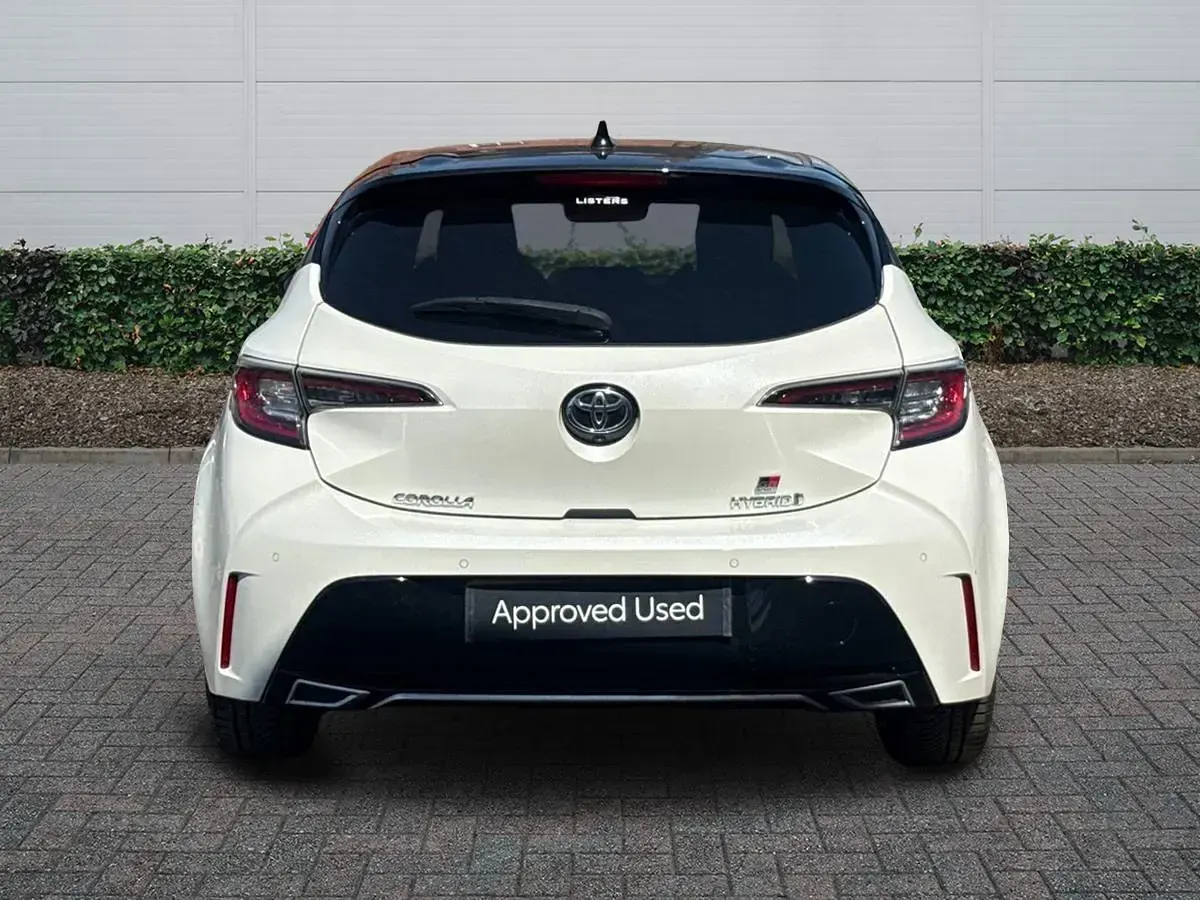 Used Toyota Corolla Sport 2021 White/black Hatchback