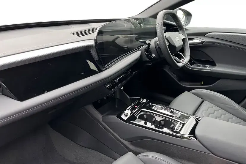New Audi A6 e-tron S-Line 269 kW (367 HP) 2026 Black Hatchback