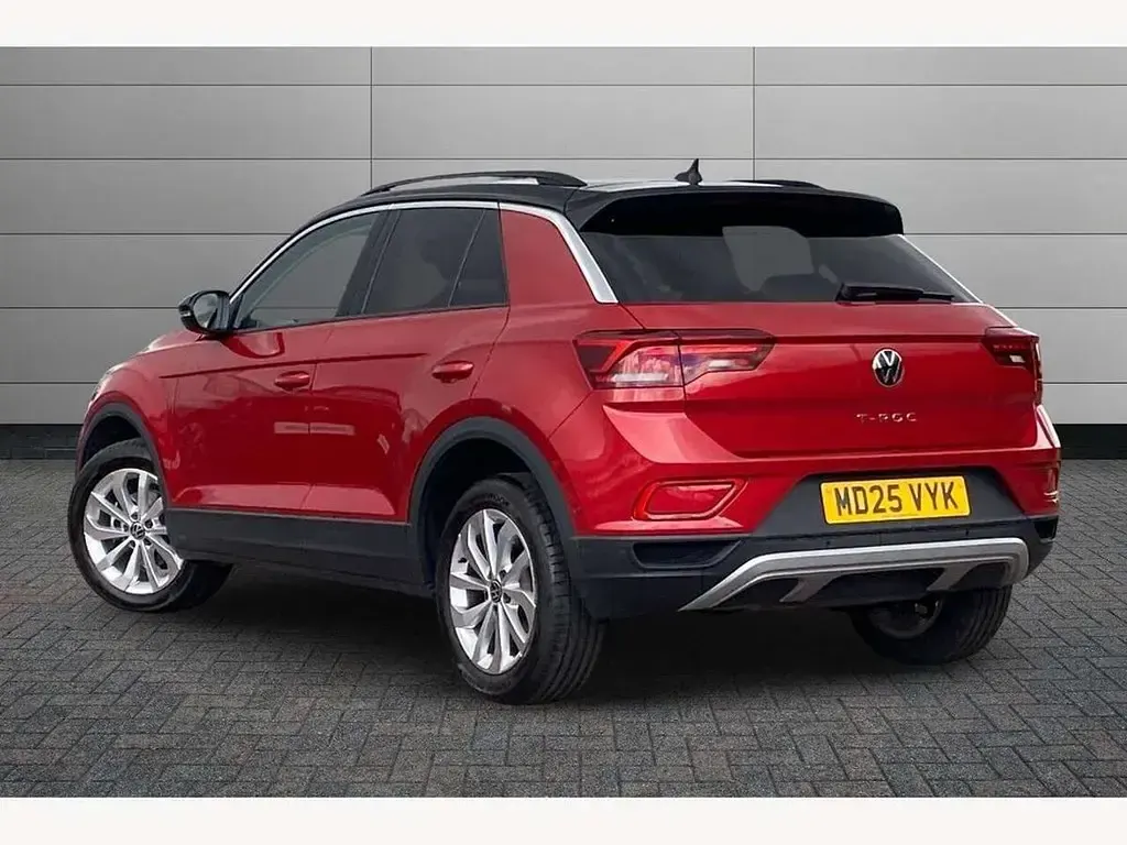 Usado VW T-Roc Match 115 HP (84 kW) 2025 Branco SUV