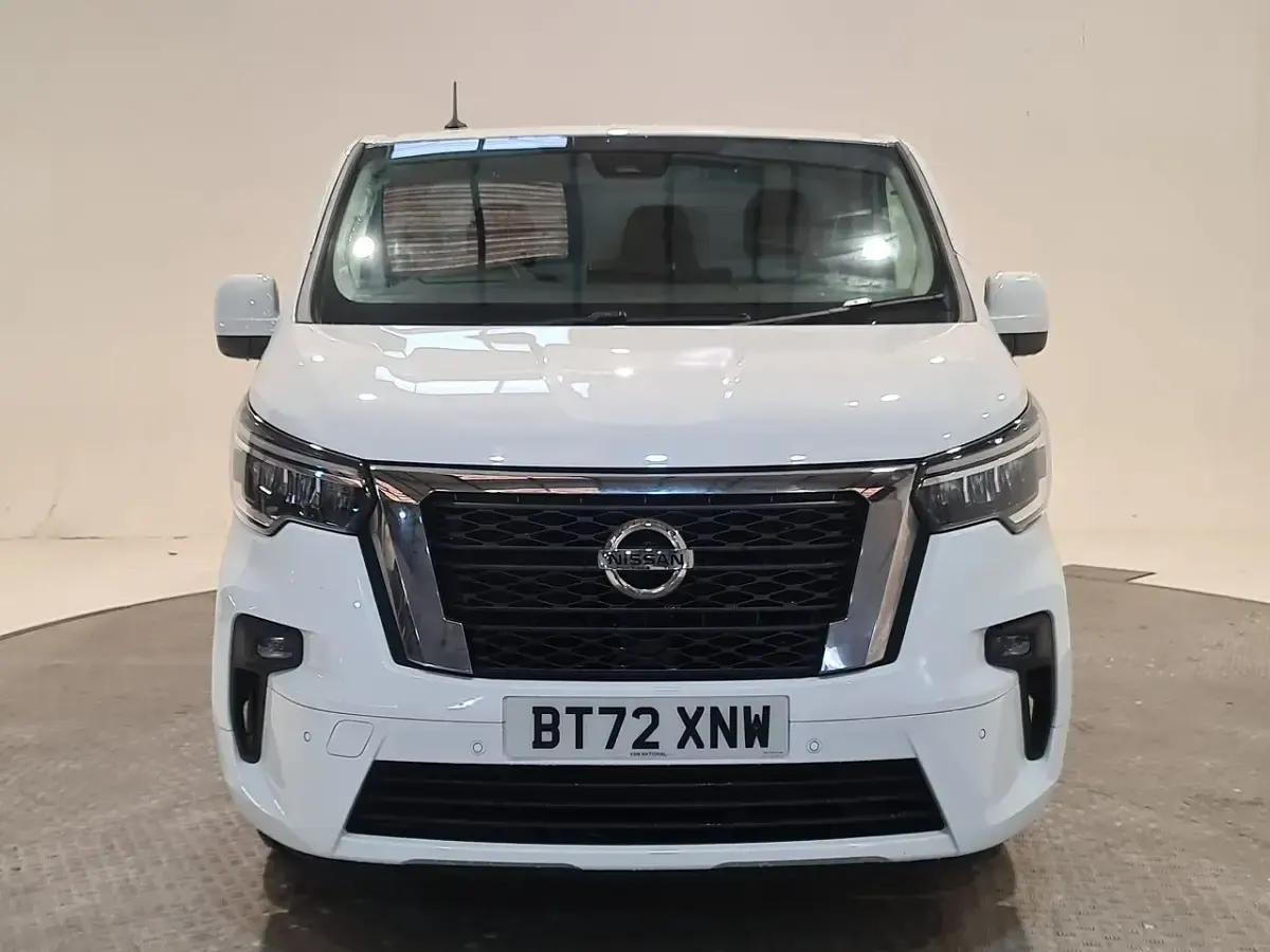 Used Nissan Primastar Tekna 110 HP (80 kW) 2023 White MPV