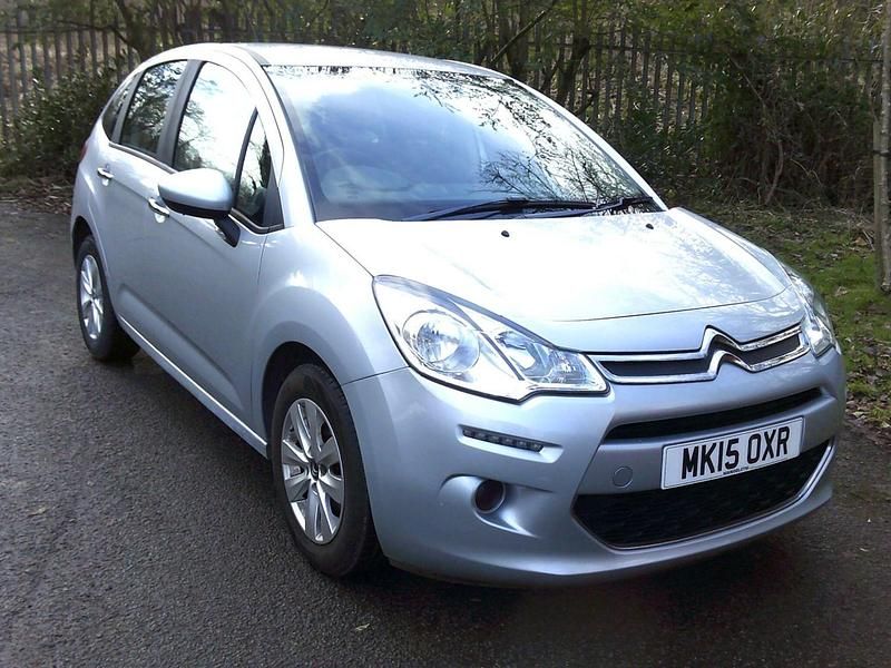 Silver Used 2015 Citroën C3 PureTech Hatchback | £3,995 (Fair price) - Image 1/4