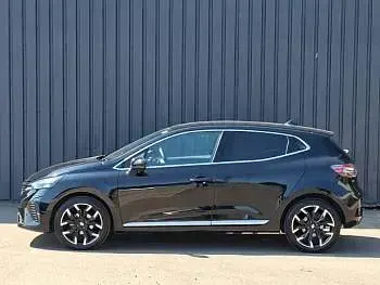 Used Renault Clio Techno 90 HP (66 kW) 2025 Black Hatchback