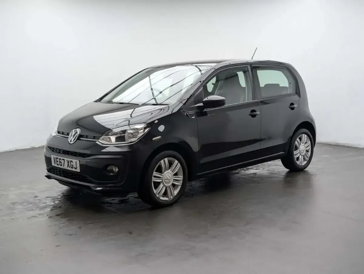 Begagnad VW up! Highline 75 HK (55 kW) 2018 Svart Halvkombi