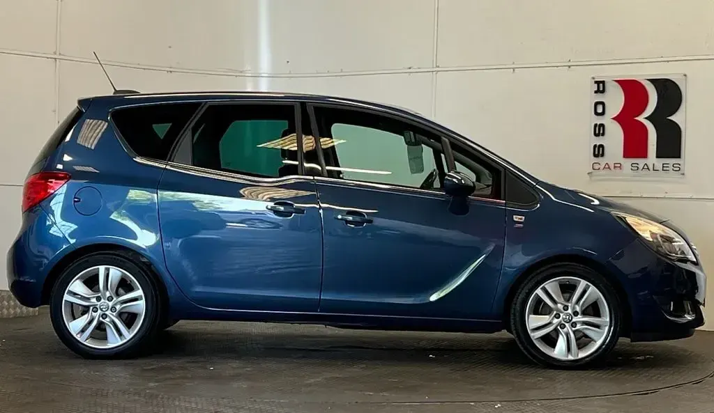 Used Vauxhall Meriva 2016 Blue MPV
