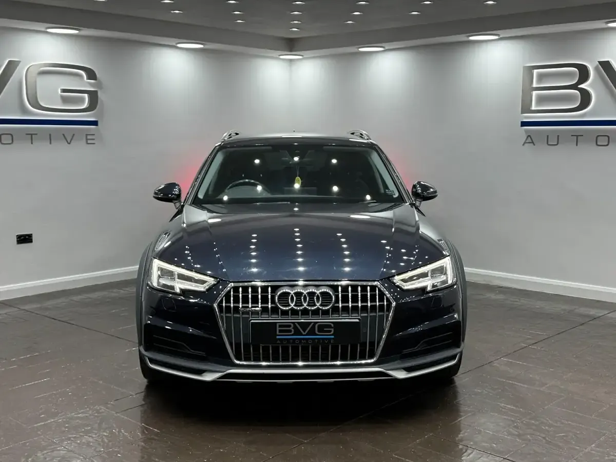 Used Audi A4 Allroad 252 HP (185 kW) 2017 Blue Estate