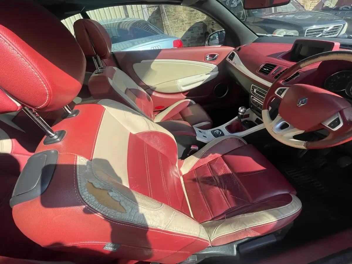 Used Renault Mégane Cabriolet Floride 2012 Cream Cabriolet