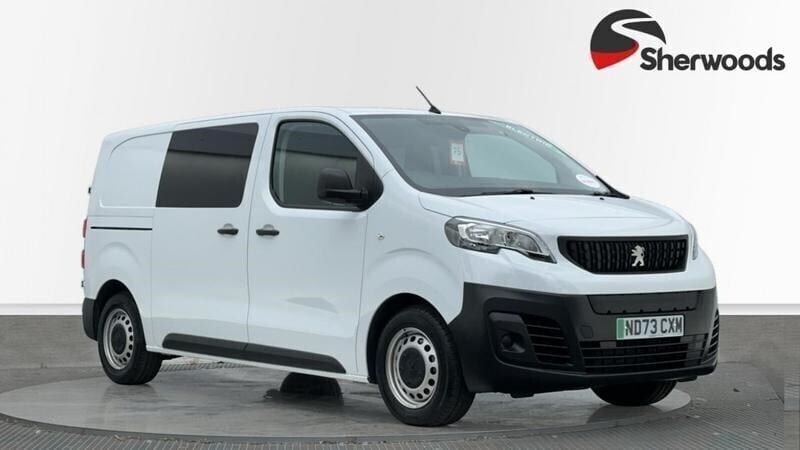 Ice white Used 2024 Peugeot e-Expert Premium Van | £20,995 (Good price) - Image 1/4