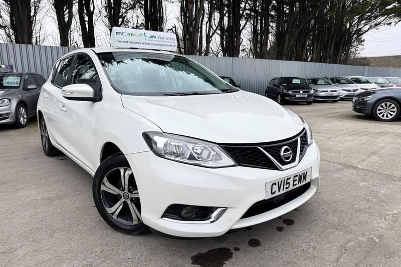 White Used 2015 Nissan Pulsar Acenta Hatchback | £3,495 (A bit pricey) - Image 1/1