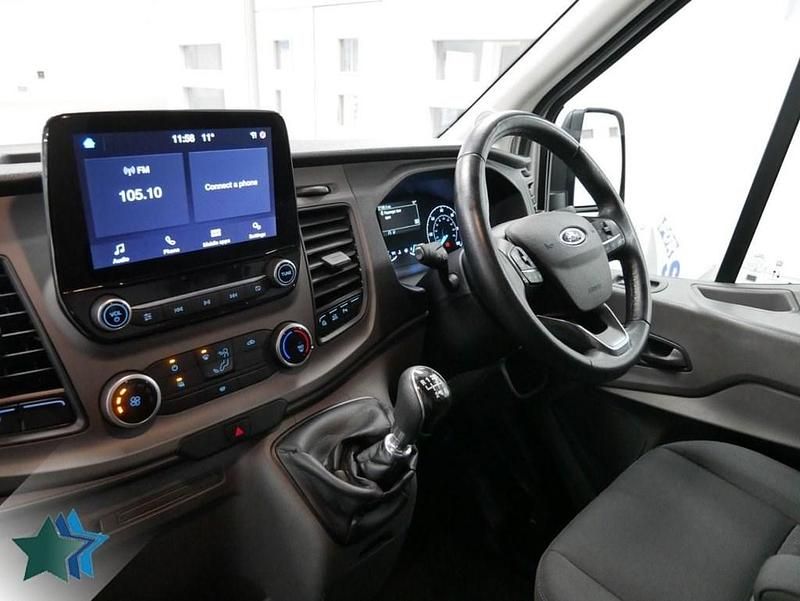 Used Ford Transit Trend 130 HP (95 kW) 2020 White Van