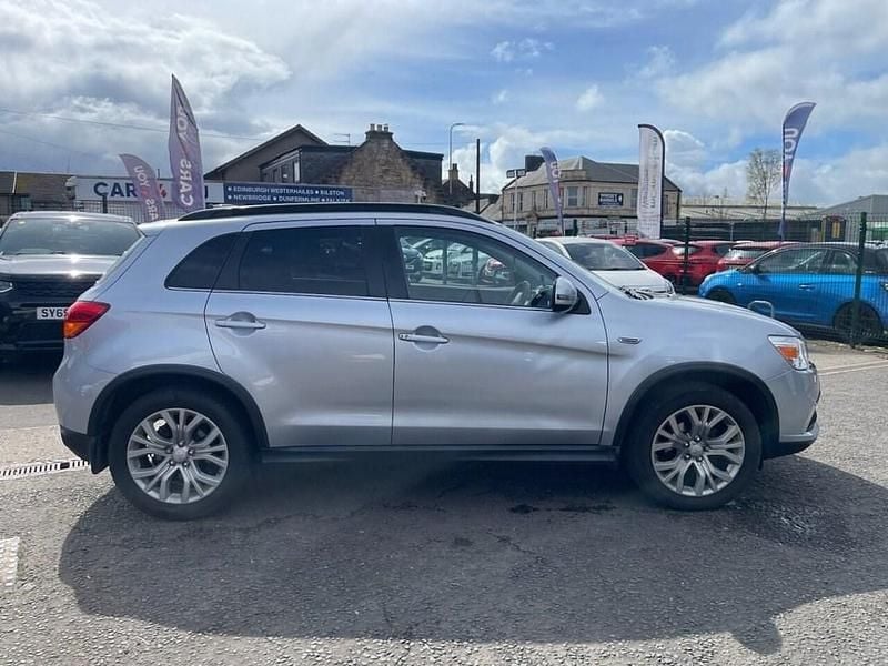 Usado Mitsubishi ASX 147 HP (108 kW) 2018 Prateado SUV