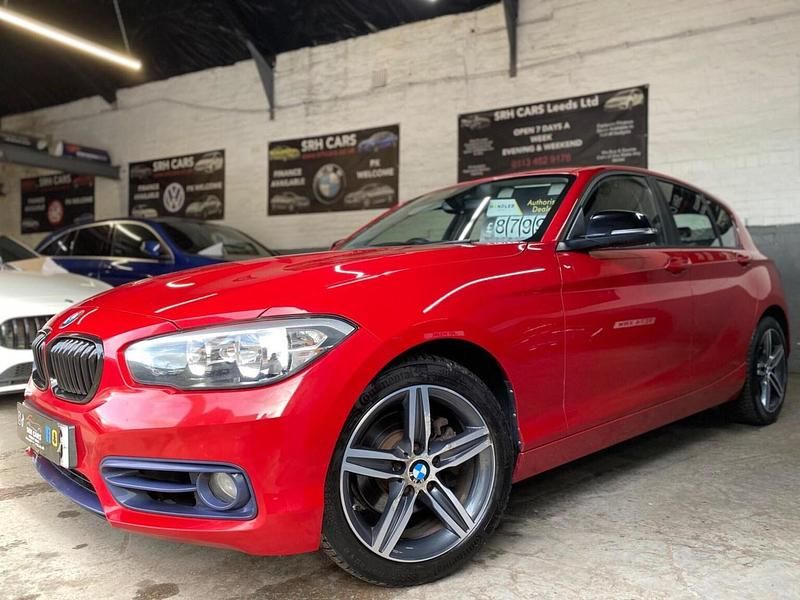 Used BMW 120 Sport Line 2016 Red Hatchback
