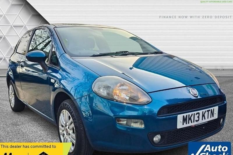 Used Fiat Punto Easy 69 HP (50 kW) 2013 Blue Hatchback