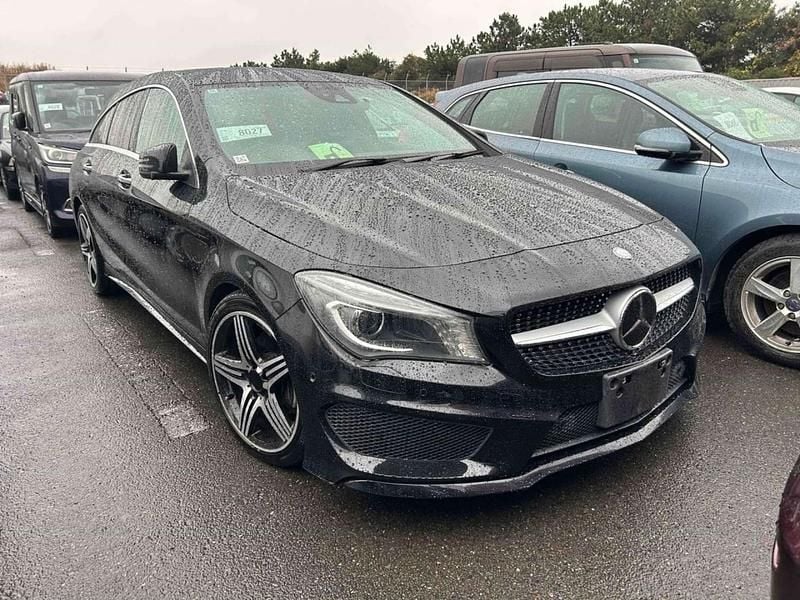 Used Mercedes CLA180 Shooting Brake AMG 122 HP (89 kW) 2015 Black Estate