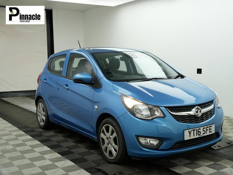 Used Vauxhall Viva 75 HP (55 kW) 2016 Blue Hatchback