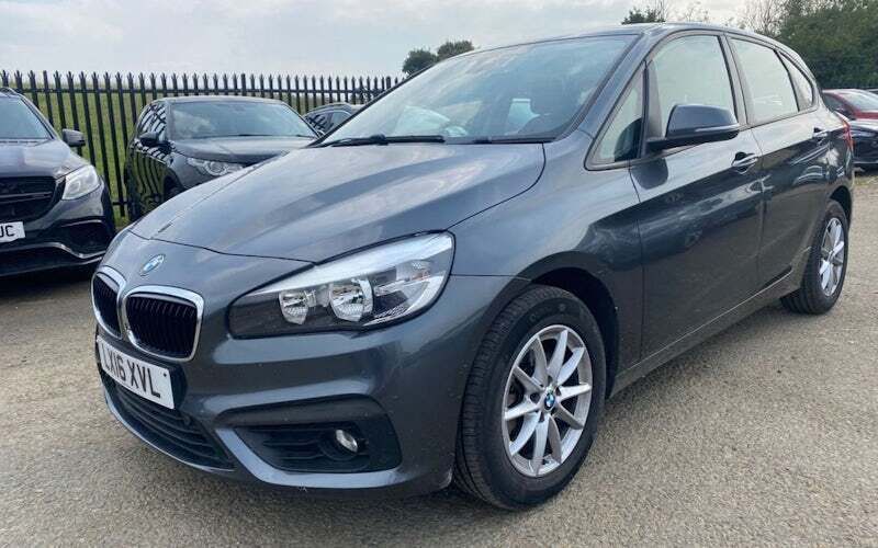 Used 2015 BMW 218 Comfort Edition Estate | £11,350 (Good price) - Image 1/4