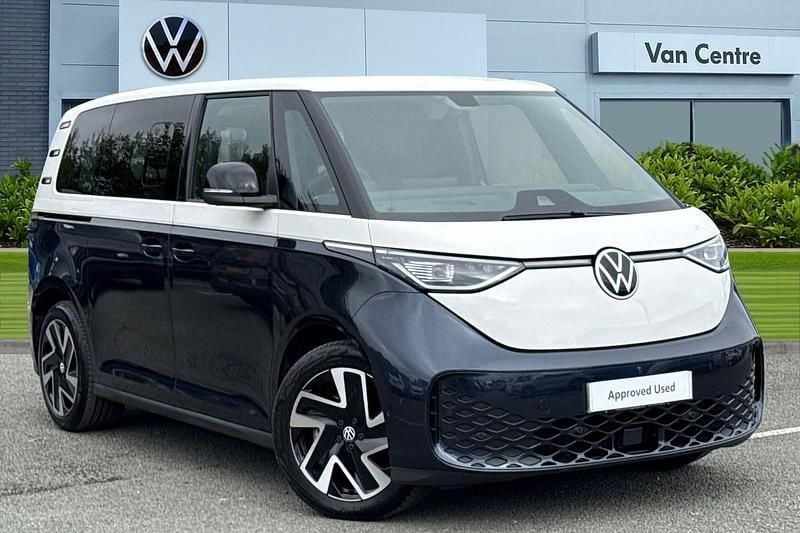 White Used 2025 VW ID. Buzz Pro MPV | £56,990 - Image 1/4