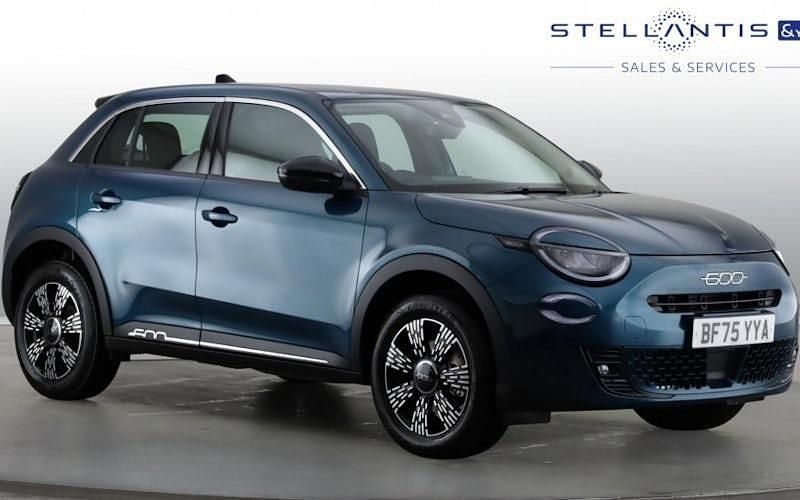 New Fiat 600 Icon 134 HP (98 kW) 2025 Green SUV