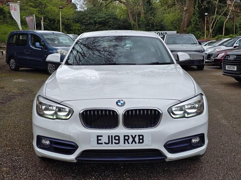 Used BMW 118 Sport Line 2019 White Hatchback