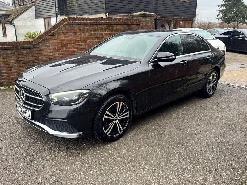 Used Mercedes E200 200 HP (147 kW) 2022 Black Sedan