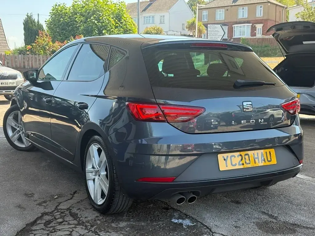 Used Seat Leon FR 130 HP (95 kW) 2020 Grey Hatchback